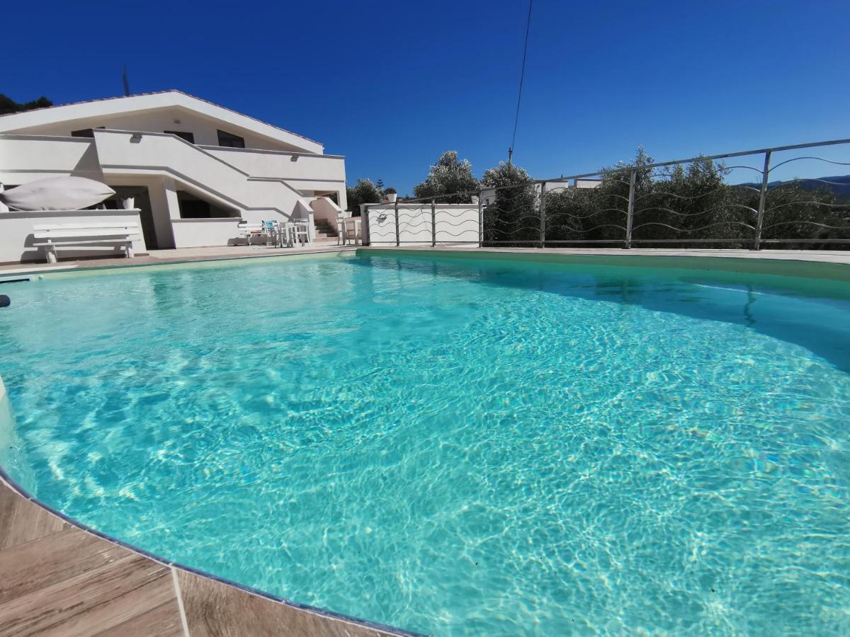 La Duchessa E Il Contadino Villa Vieste Bagian luar foto